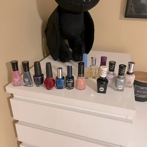 Lot of 14 nail polishes